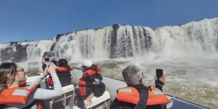 Misiones reduce la carga de Ingresos Brutos al turismo: “Es un gran beneficio para todo el sector”
