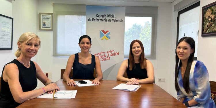 El Colegio de Enfermería de Valencia renueva su convenio con Viajes Mar y amplía las ventajas para sus colegiados