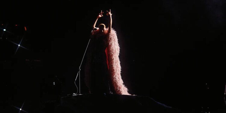 Céline Dion’s Paris Comeback Finds Fabulousness in the Fragile