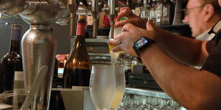 El empleo turístico sube un 2,1% en agosto en Baleares
