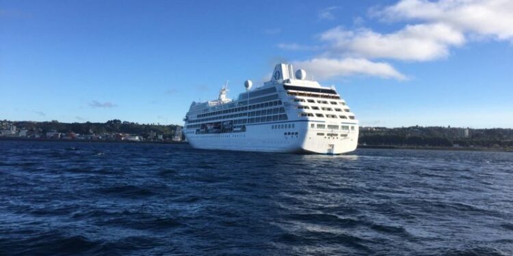 Ambassador Cruise Line anuncia adquisición del Sirena a Oceania Cruises
