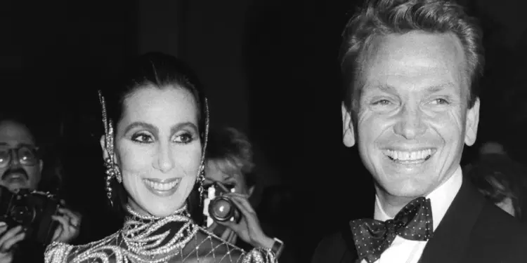 “He’s a Genius, That’s All”—An Oral History of Bob Mackie