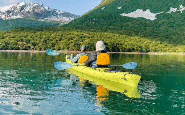 UnCruise Adventures devela viajes de 2028 hacia las Islas Aleutianas