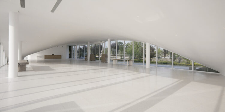 Galería de Terminal de cruceros / Hexia Architects