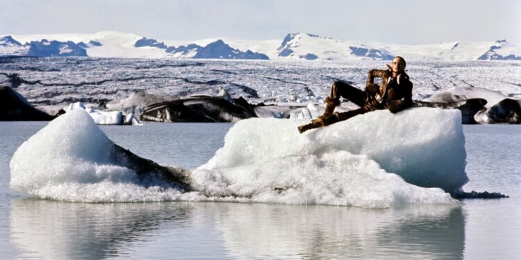 How to Recharge Like a Local in Iceland