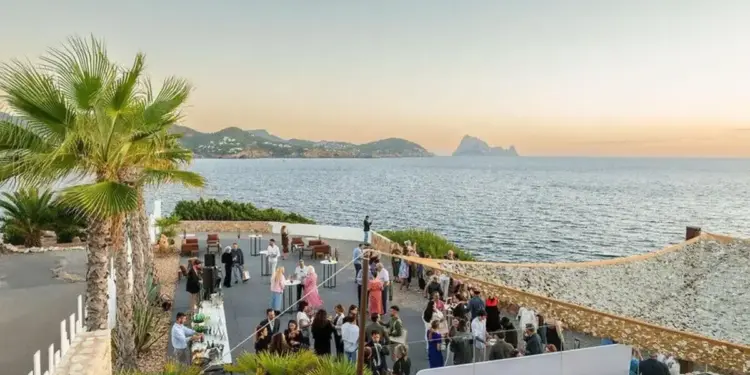 Ibiza Luxury Destination impulsa la conexión de Ibiza con el turismo de excelencia en la segunda edición de Journeys Ibiza Luxury Edition