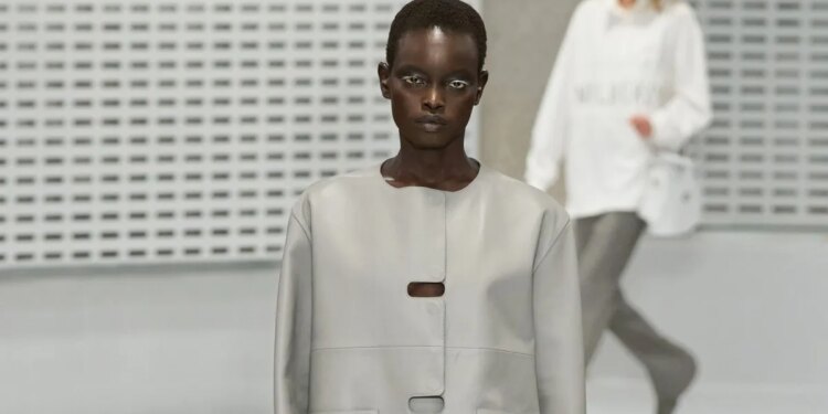 ‘Rather Marvelous and Refreshing’: First Reactions to Christopher Kane’s Mulberry