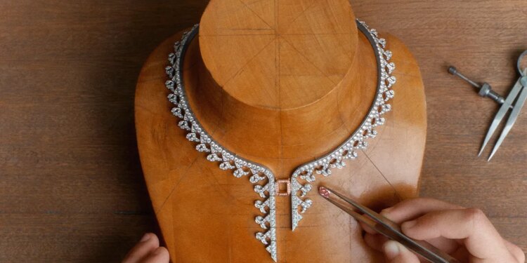 De Beers’s CEO: How High Jewelry Landed at London Fashion Week