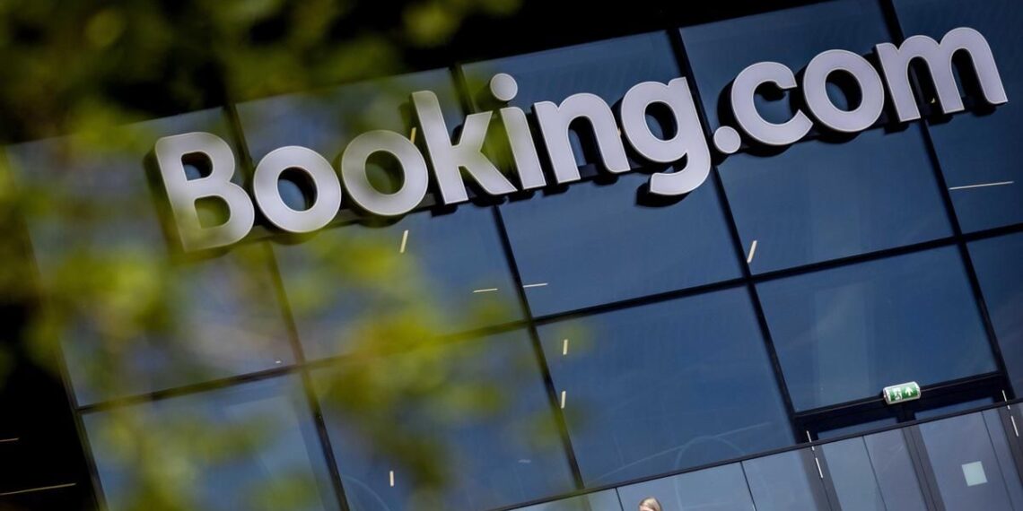 La justicia europea confirma la prohibición a Booking para comprar el operador de reservas de vuelos Etraveli
