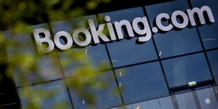 La justicia europea confirma la prohibición a Booking para comprar el operador de reservas de vuelos Etraveli