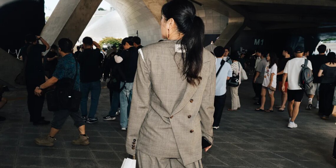 The Best Street Style Photos From the Spring 2027 Shows in Seoul