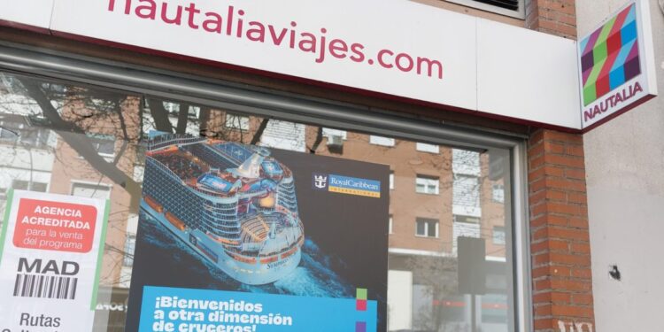 Las agencias de viajes denuncian la deslealtad hotelera: «No podemos competir»