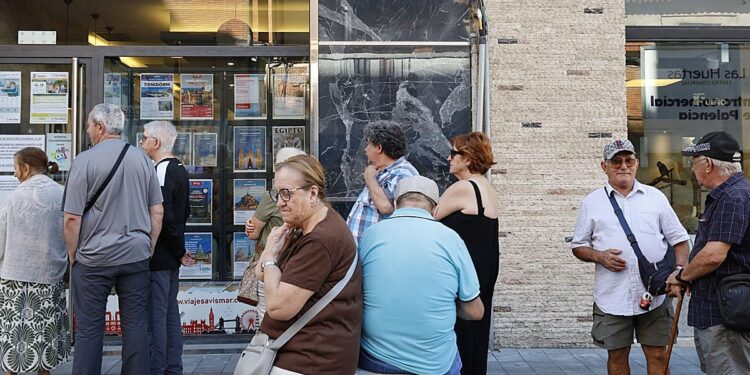 Los viajes del Imserso se agotan prácticamente en su totalidad en los dos primeros días