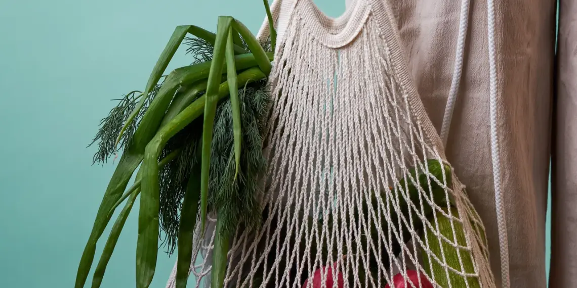 The 7 Healthiest Leafy Greens with Anti-Aging Benefits