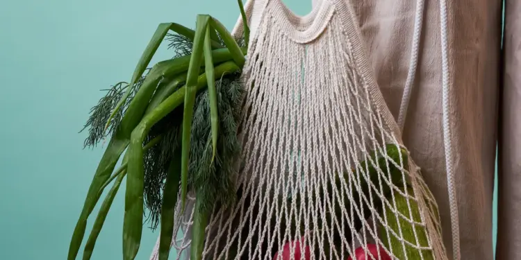 The 7 Healthiest Leafy Greens with Anti-Aging Benefits