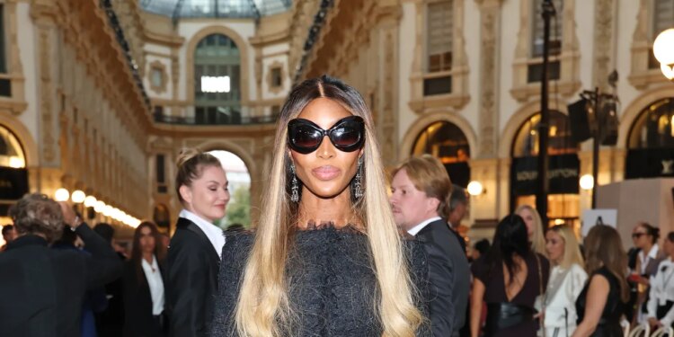 Naomi Campbell Bids Ciao to Dark Hair—Hello Blonde!—at Vogue World 2026: Milano