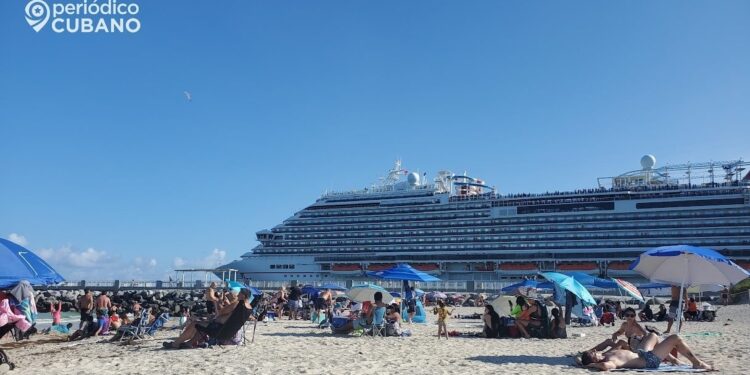 Cruceros para Acción de Gracias, Black Friday, Navidad y Fin de Año salidas desde Miami