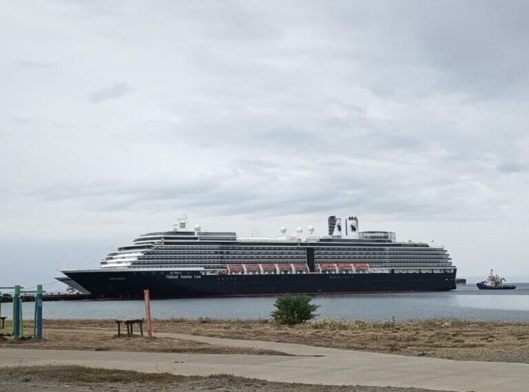 EPA proyecta 158 recaladas y cerca de 70 mil pasajeros para la temporada de cruceros 2026-2027 en Magallanes