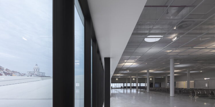 Galería de Terminal de Cruceros de Lisboa / Carrilho da Graça Arquitectos