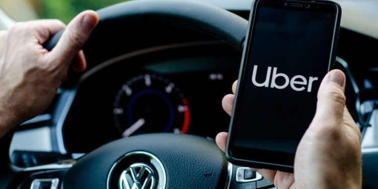 Uber Teens incorpora video en vivo para que padres y tutores puedan acompañar los viajes de sus adolescentes – RC Noticias