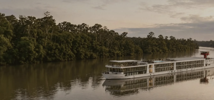 Un proyecto de crucero de lujo busca conectar Iguazú con Posadas por el río Paraná