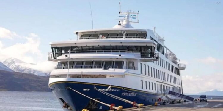 Ushuaia inicia una temporada récord de cruceros
