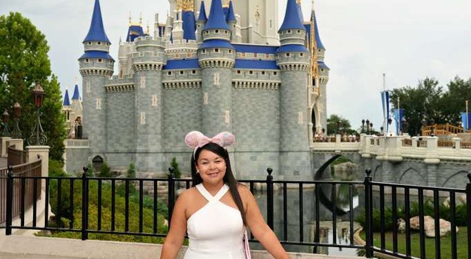 Hello Claudia Travel transforma el sueño de viajar a Disney