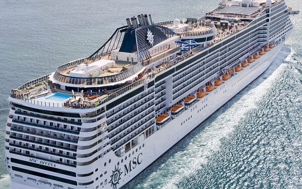 Anuncian crucero con Laura Pausini en Brasil