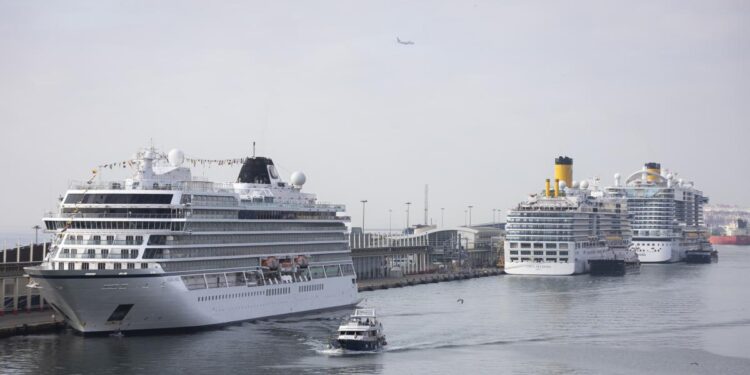 Luz verde a la reordenación de las terminales de cruceros del puerto