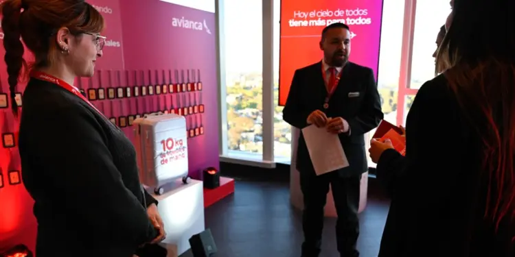 Avianca apuesta a crecer en Uruguay: suma vuelos diarios entre Montevideo y Bogotá