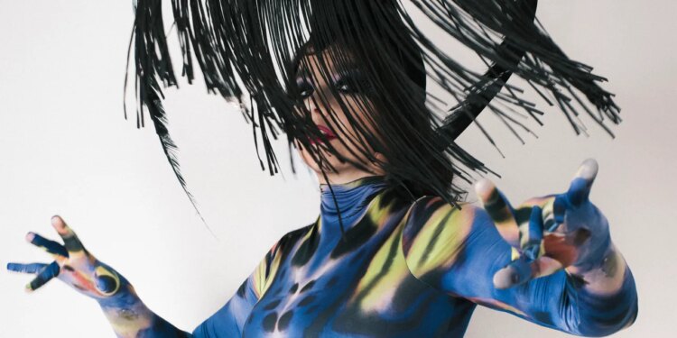 Björk Performs in the Mugler Collection She Inspired, the Same Day It Debuts in Paris
