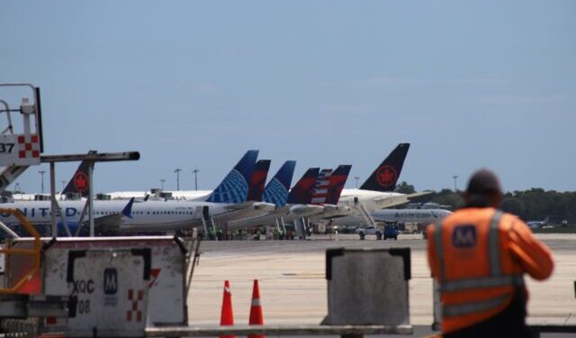 Cancún ya con menos vuelos que Dominicana desde Colombia