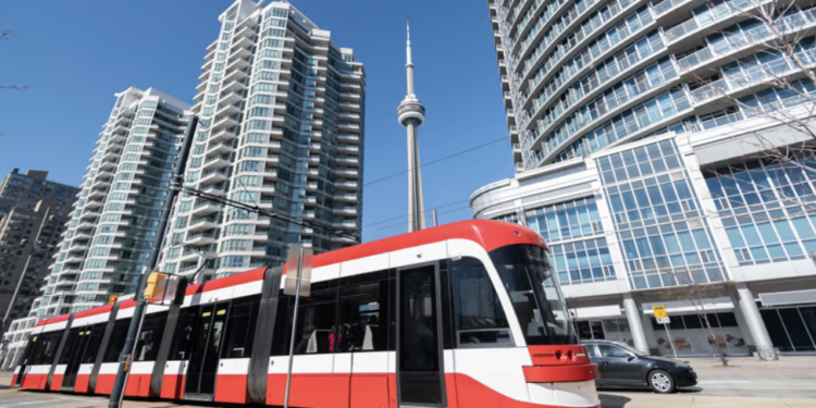 Chow ofrece viajes gratis después de 10 por semana en el TTC