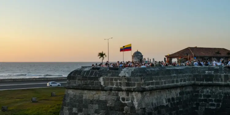 Colombianos eligen sol y playa para la Semana de Receso 2026