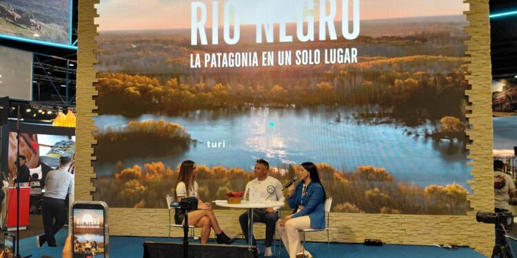 Río Negro presenta en Córdoba la oferta turística de verano