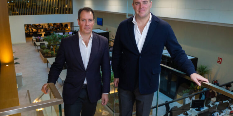 Jorge y Guillermos Espinos, fundadores de VB Group.