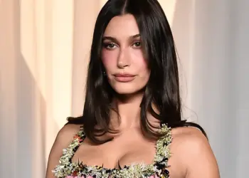 Exclusive: The Story Behind Hailey Bieber’s Jet-Black Mani at the 2026 Academy Museum Gala