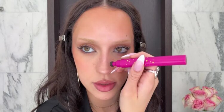Katseye’s Daniela Uses This ‘Holy Grail’ Product to Get a ‘Siren Eye’