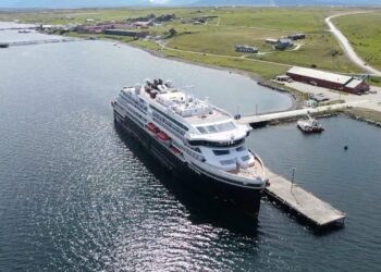 Terminal Marítimo Patagonia Sur inicia temporada de cruceros con nuevo arribo del MS Fridtjof Nansen