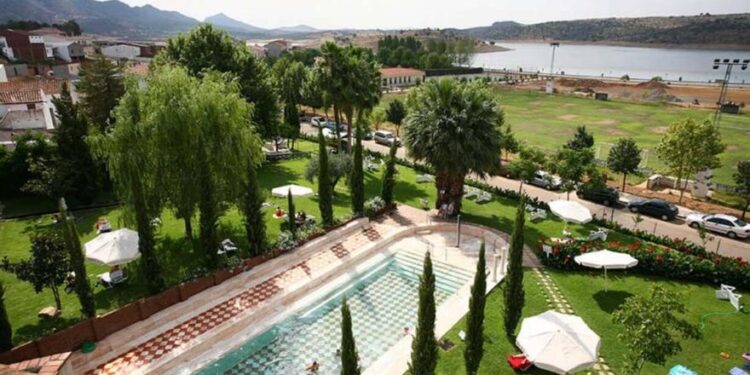 El histórico balneario de la época romana con aguas termales en un entorno de lujo