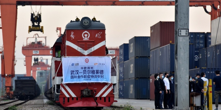 Viajes en tren de mercancías entre China y Europa superan los 140.000 a octubre de 2026