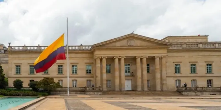 "El viático que no se gastó no es propina": Presidencia explicó las nuevas reglas para viajes y publicidad de funcionarios