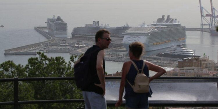 En octubre llegarán más de 90.000 turistas procedentes del turismo de cruceros.