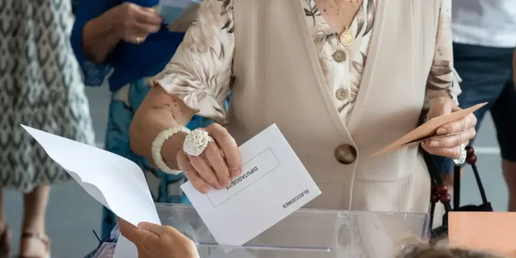 Las agencias de viajes piden eximir de las mesas electorales a quienes tengan vacaciones contratadas