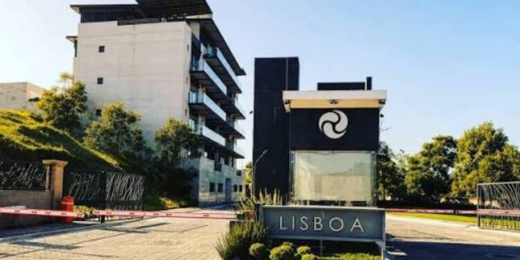 Mujer de Lomas de Angelópolis estafa a choferes de plataforma con perfiles falsos; pide viajes sin pagar