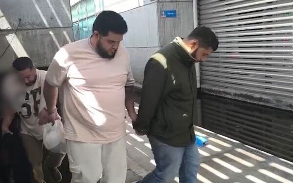 Estafas con falsos viajes: desmantelan presunta red que habría engañado a más de 1.000 personas en Medellín