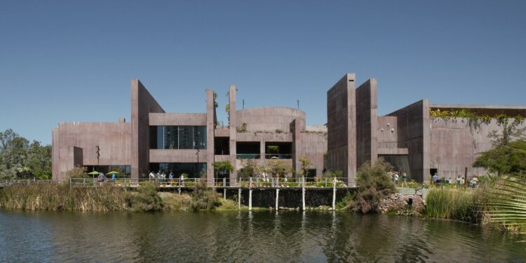 Gran Acuario Mazatlán, Sinaloa, conquista a 250 agentes de viajes y recibe reconocimiento turístico