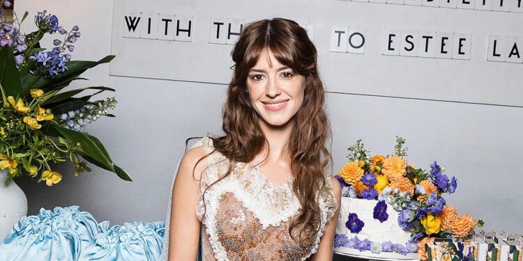Sisters and Spritzes: Inside the Vogue Book Club ‘Sense and Sensibility’ Screening With Daisy Edgar-Jones