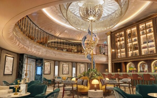 Holland America Line inaugura Bar 1873 inspirado en más de 150 años de tradición marítima