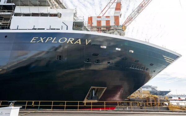 Realizan en Italia botadura del Explora V y ceremonia de moneda del Explora VI